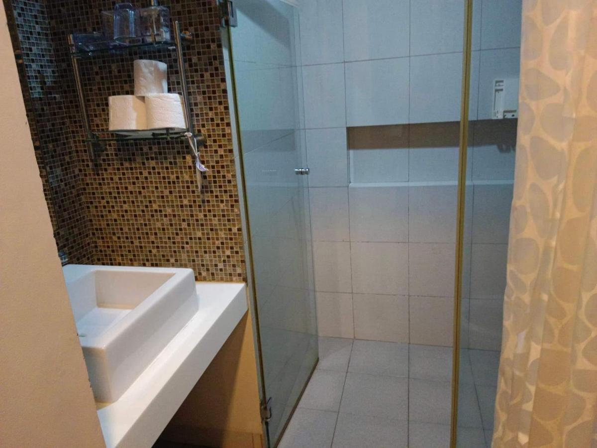 Pico de Loro Beach Condo Nasugbu Exterior foto