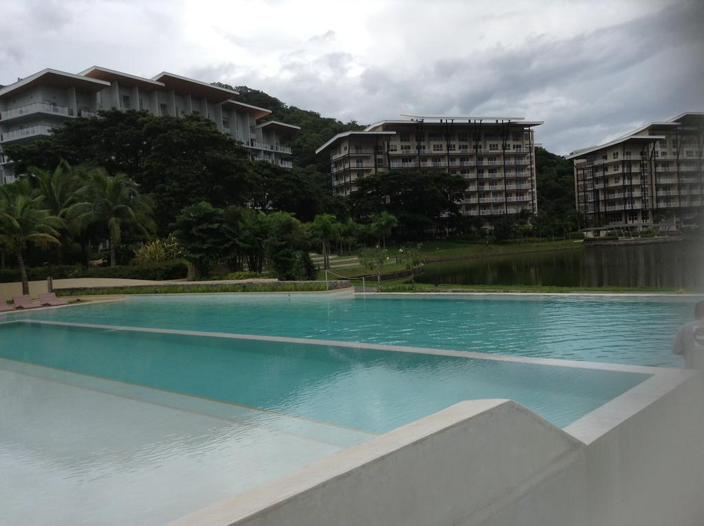 Pico de Loro Beach Condo Nasugbu Exterior foto